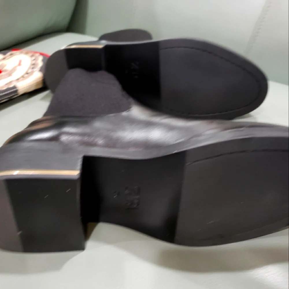 BRAND NEW W TAGS  ZARA ANKLE BOOTS - Picture 10 of 13